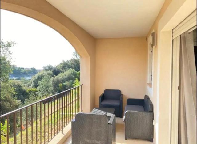 Domaine Lou Bel Azur - Charmant Saint-Laurent-du-Var Extérieur photo